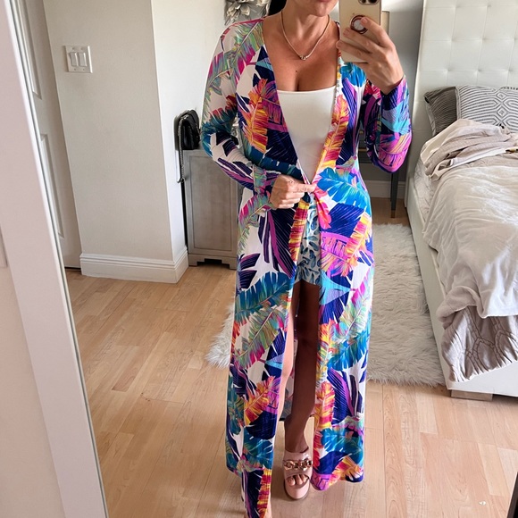 GORGEOUS COLOURFUL COVER UP DUSTER - Picture 6 of 6